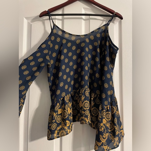 Sienna sky boho cold shoulder blouse - Picture 3 of 4